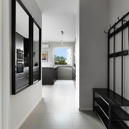 Blue Raven Downtown Apartments Гданск Екстериор снимка