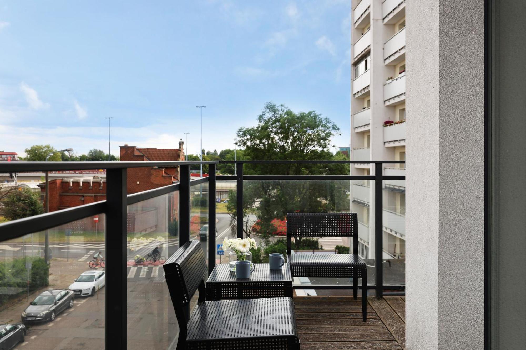 Blue Raven Downtown Apartments Гданск Екстериор снимка